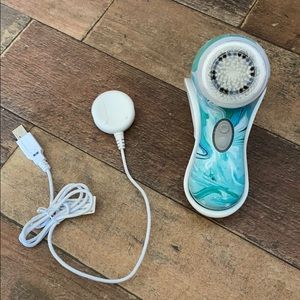Blue Green Clarisonic Mia 2